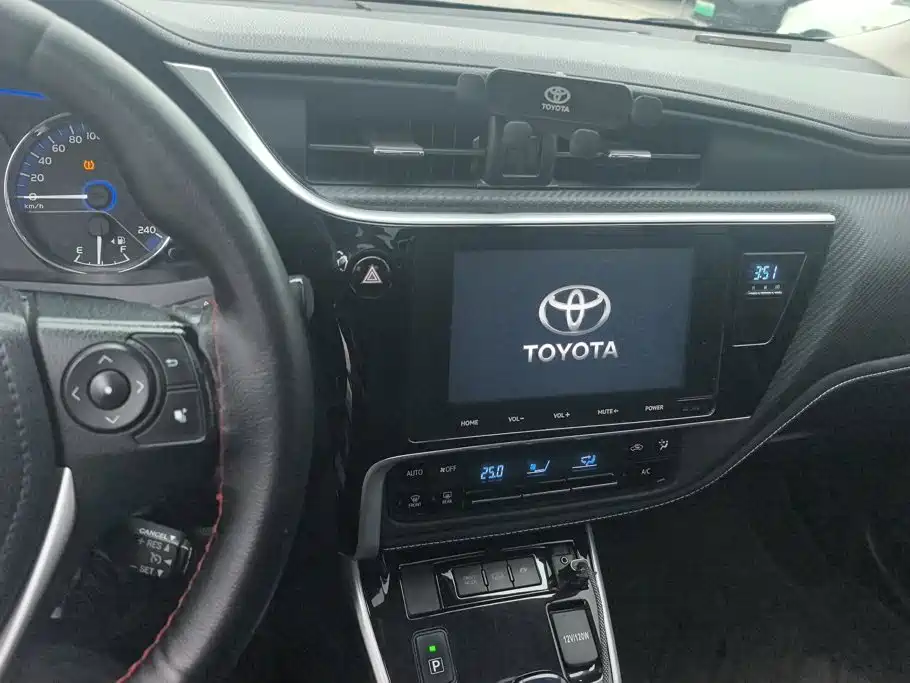 Toyota Levin Twin Engine E+ — миниатюра 13