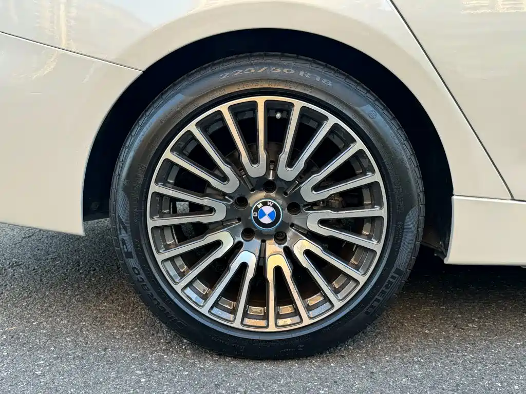 BMW 3 Series GT — миниатюра 15