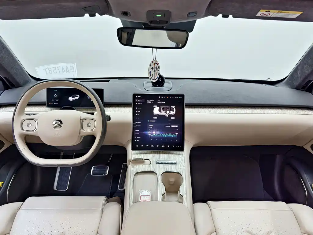 NIO ET7 — миниатюра 13