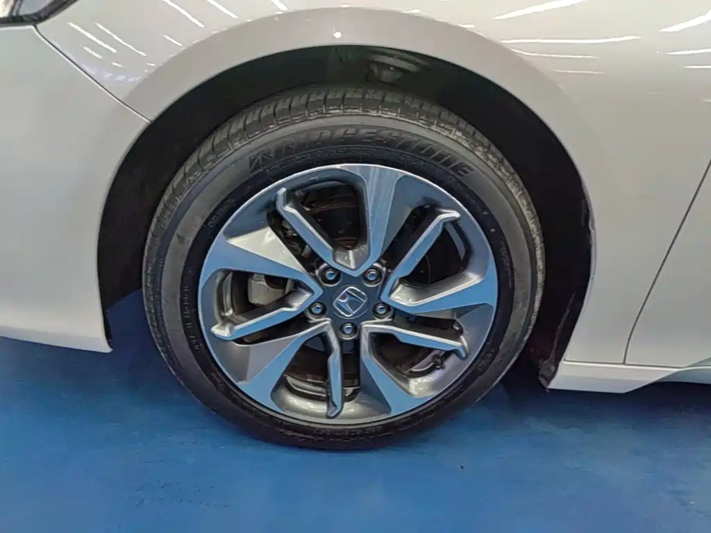 Honda Inspire — миниатюра 23