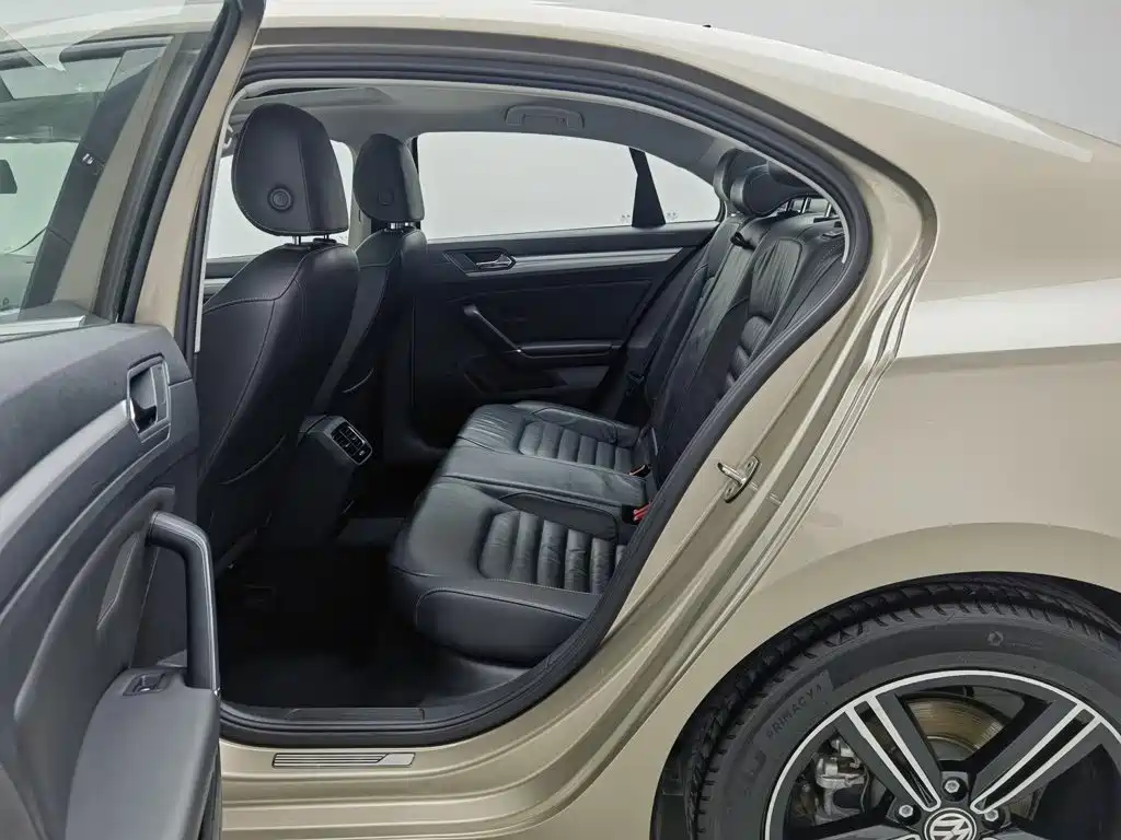 Volkswagen Lamando — миниатюра 15