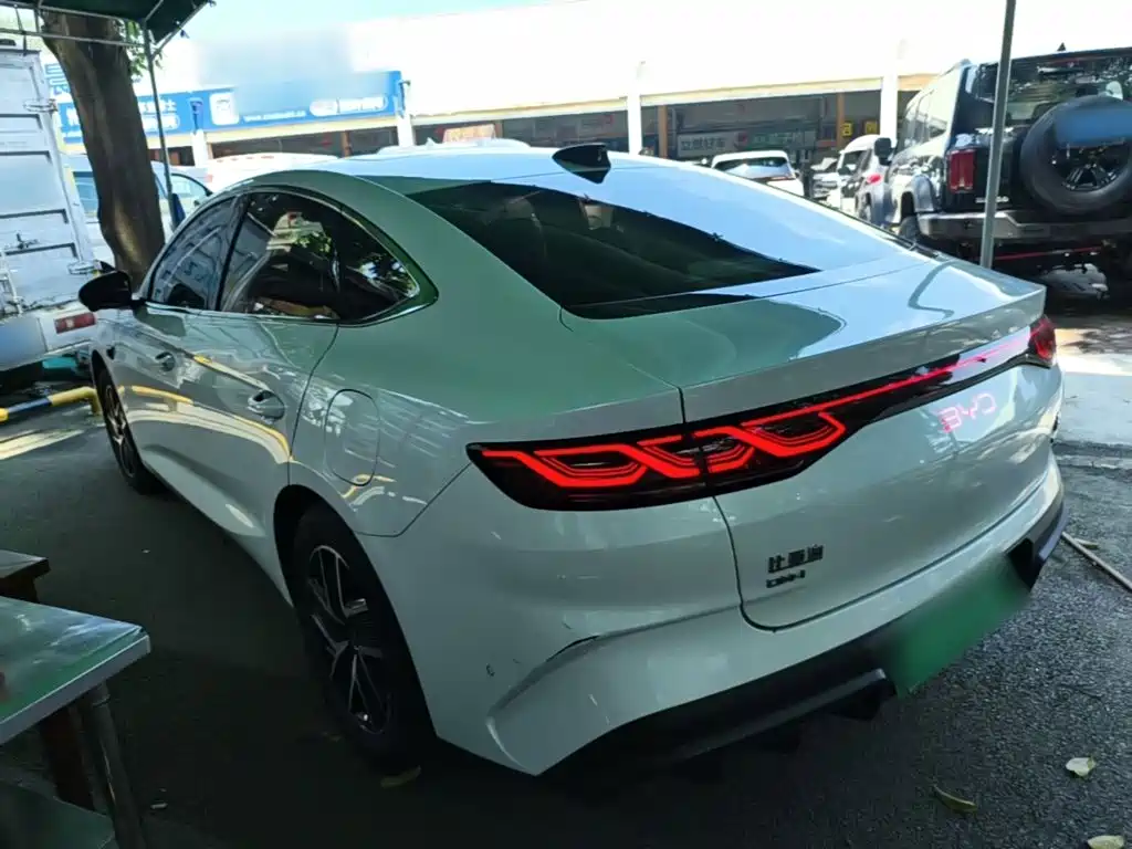 BYD Qin L — миниатюра 5