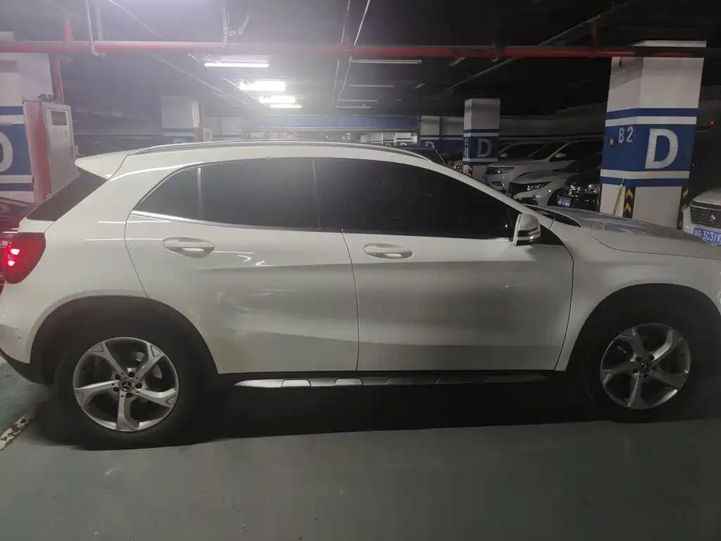 Mercedes-Benz GLA — миниатюра 26
