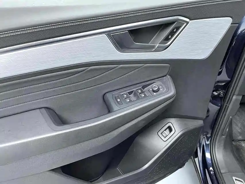 Volkswagen Talagon — миниатюра 4