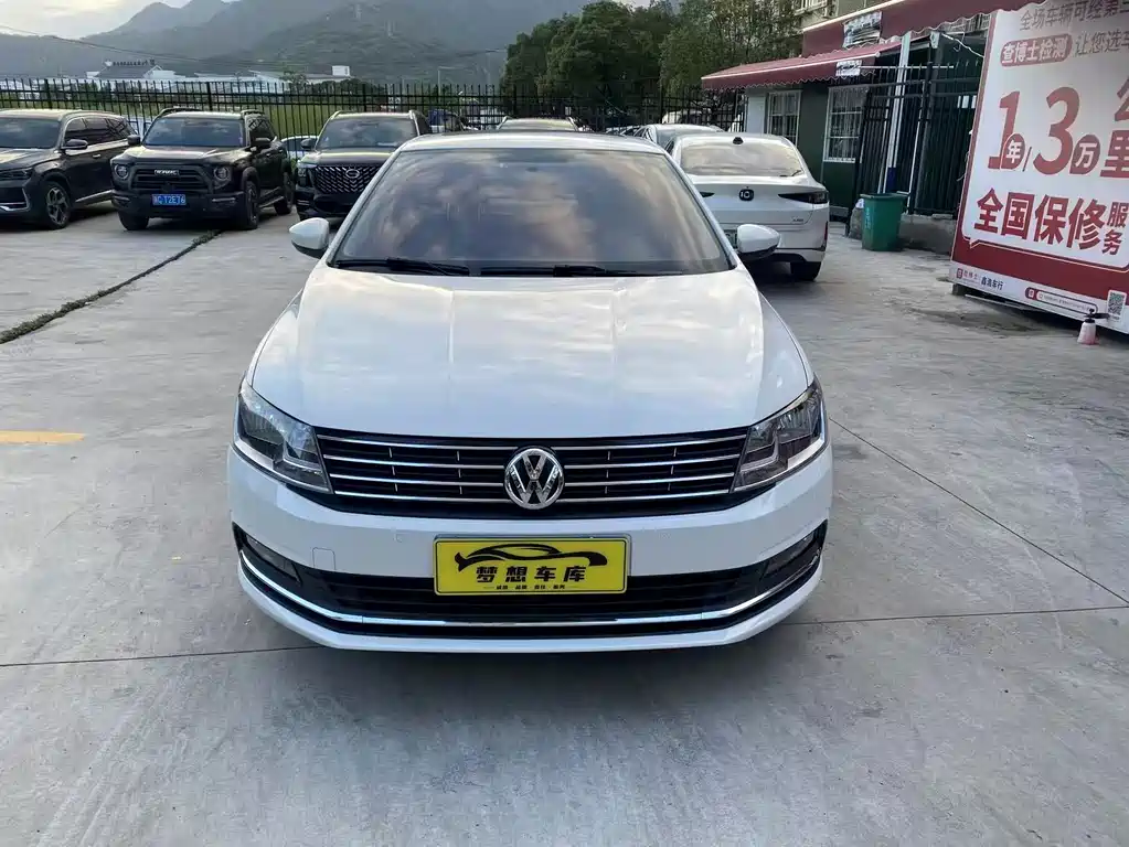 Volkswagen Lavida — миниатюра 5