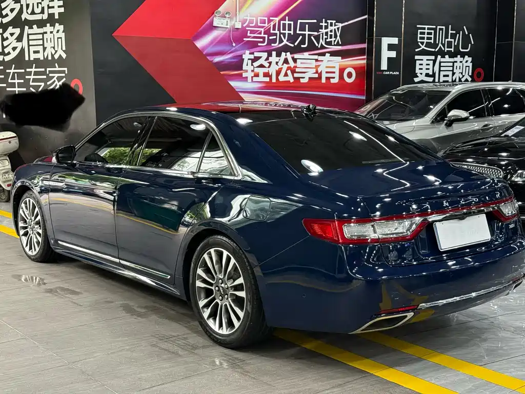 Lincoln Continental — миниатюра 4