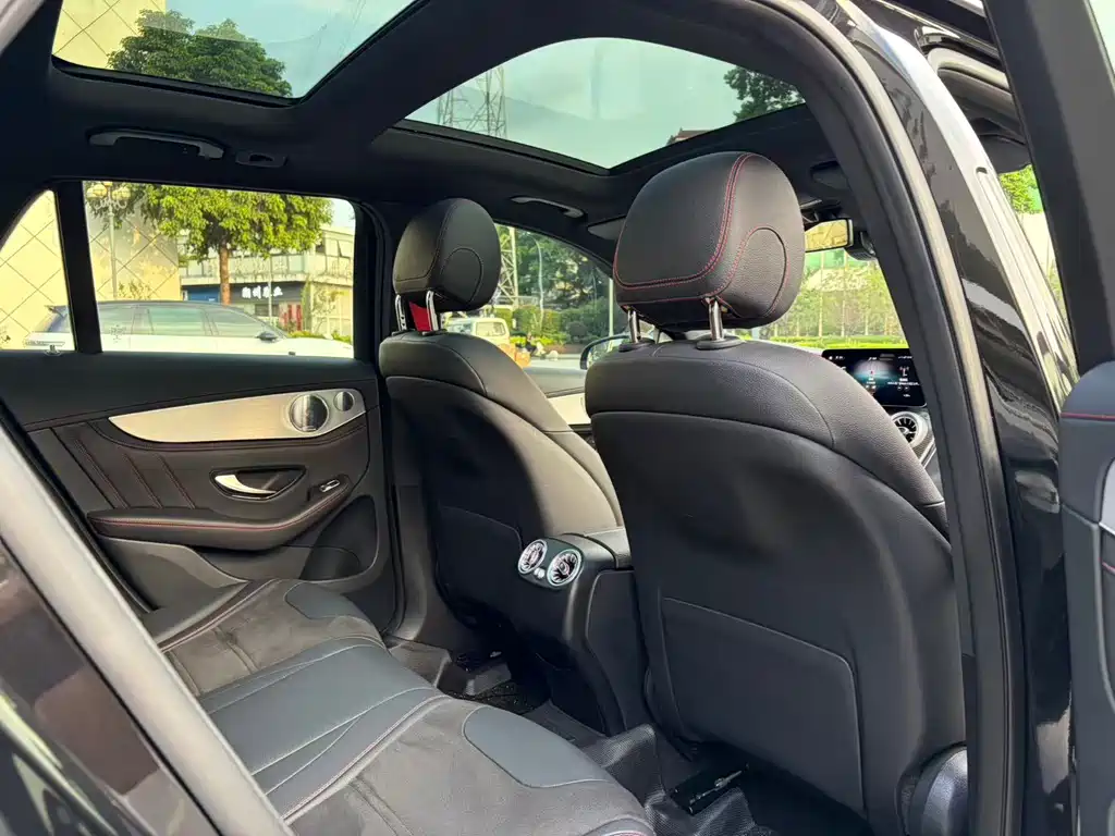 Mercedes-Benz GLC AMG — миниатюра 18