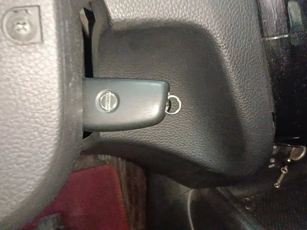 Nissan Qashqai — миниатюра 9