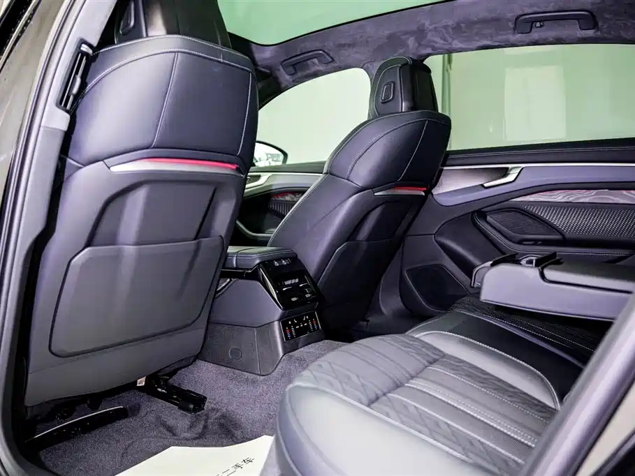Audi A6L — миниатюра 19
