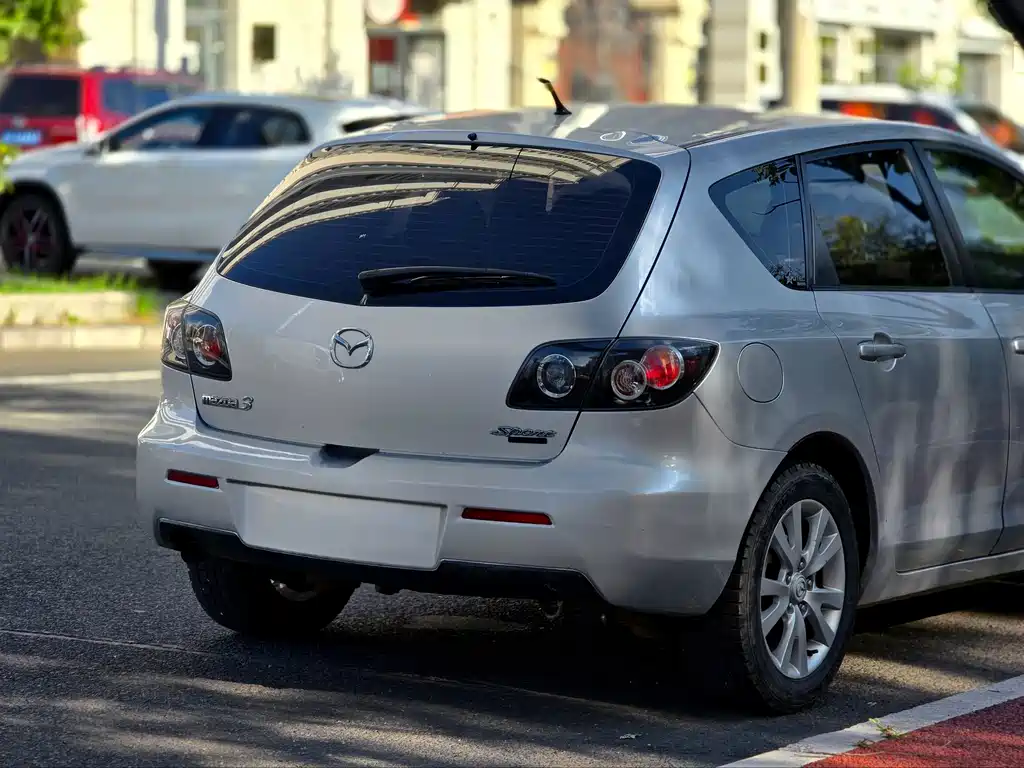 Mazda 3 (Import) — миниатюра 4