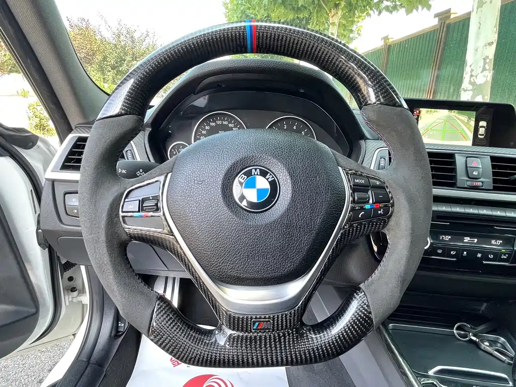 BMW 3 Series — миниатюра 14