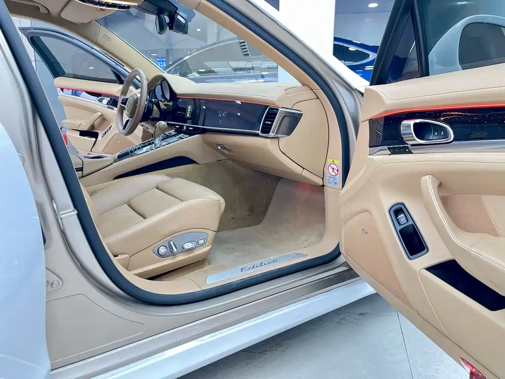 Porsche Panamera — миниатюра 18