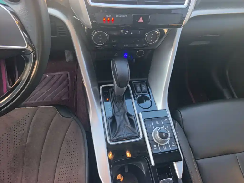 Mitsubishi Eclipse Cross — миниатюра 14