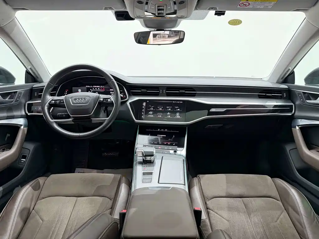 Audi A7L — миниатюра 13
