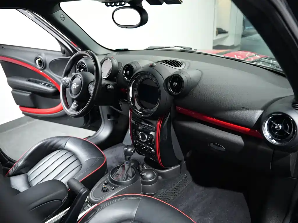 MINI Mini JCW Countryman — миниатюра 9