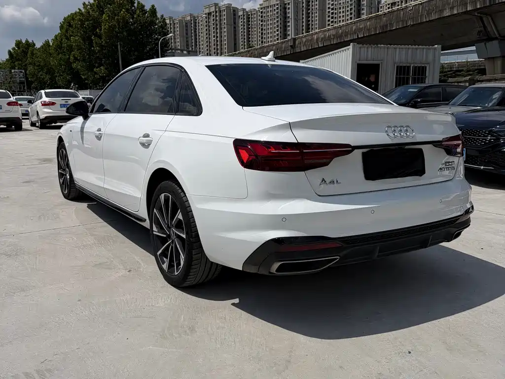 Audi A4L — миниатюра 16