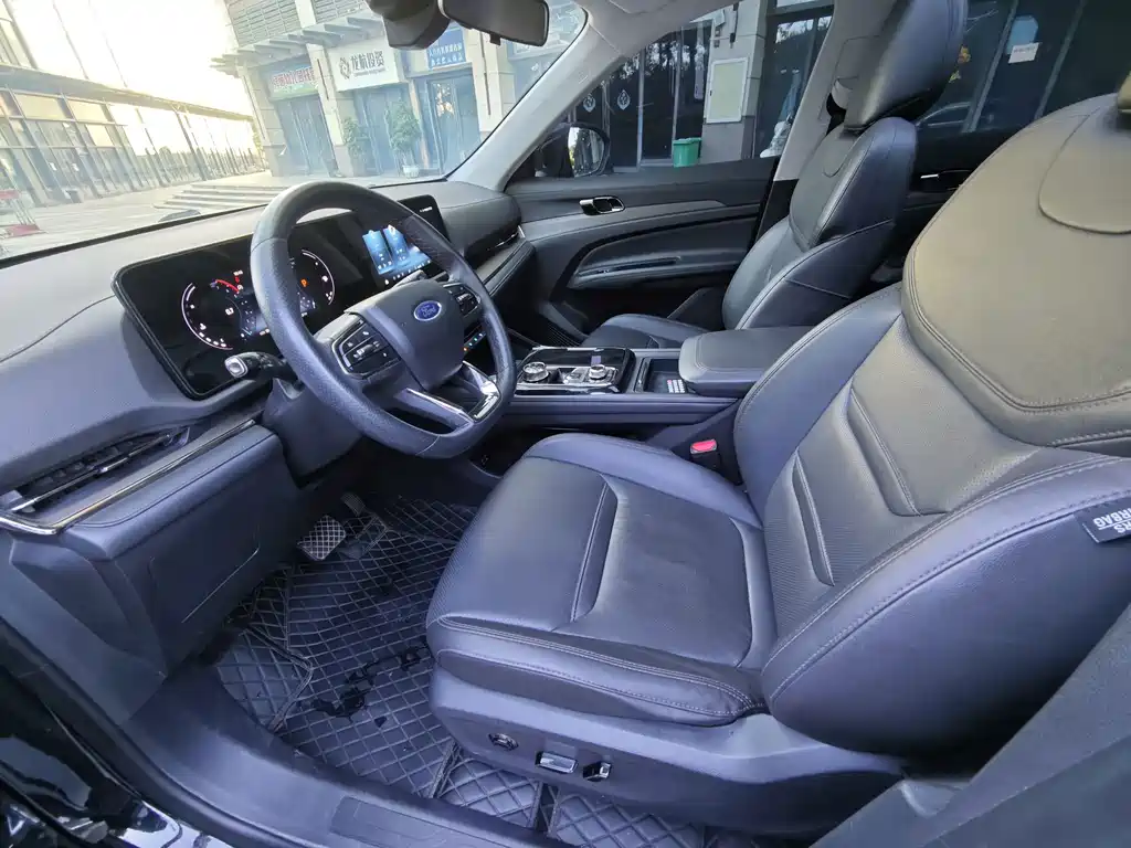 Ford Equator Sport — миниатюра 11