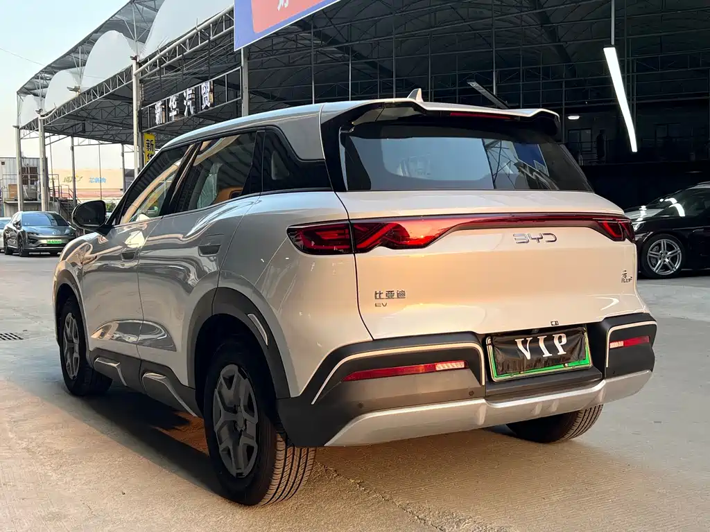 BYD Yuan UP — миниатюра 7