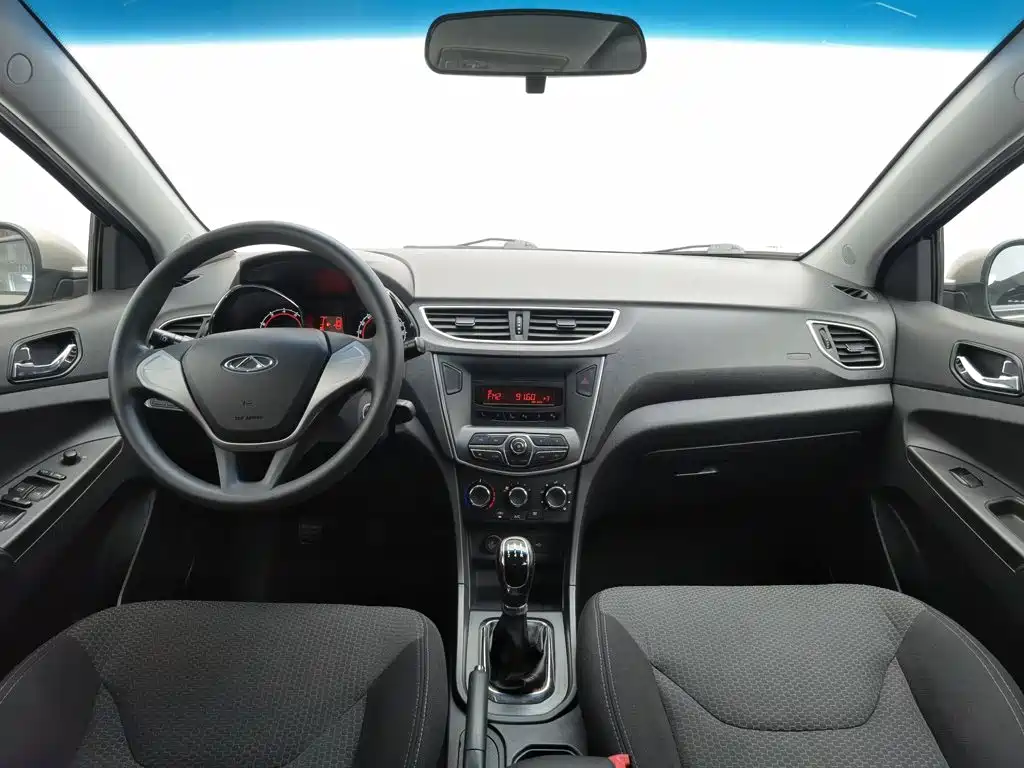 Chery Arrizo 3 — миниатюра 5