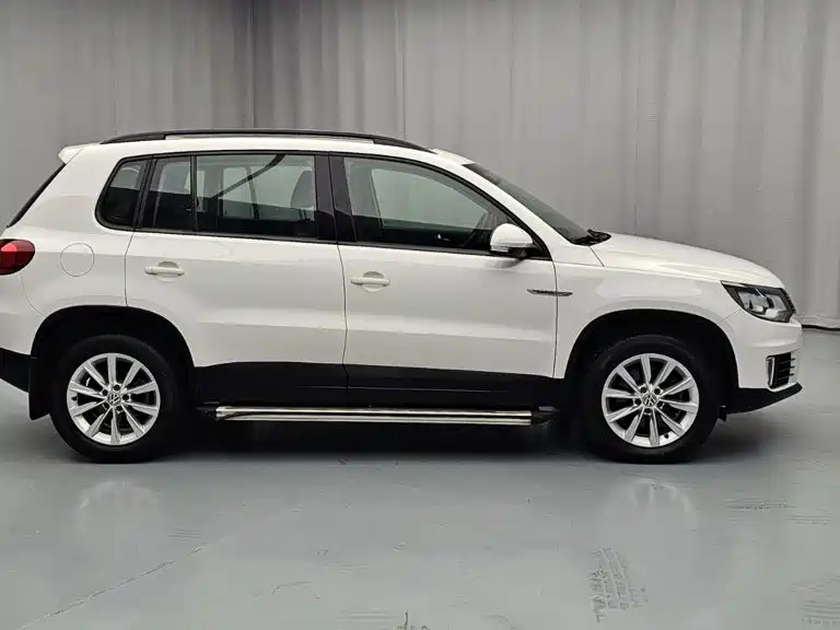 Volkswagen Tiguan — миниатюра 7