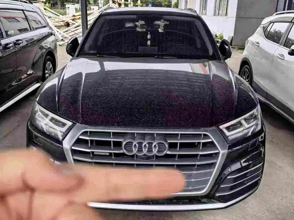 Audi Q5L — миниатюра 2