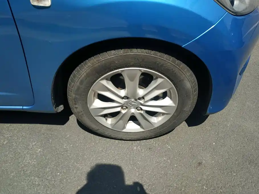 Honda Fit — миниатюра 6