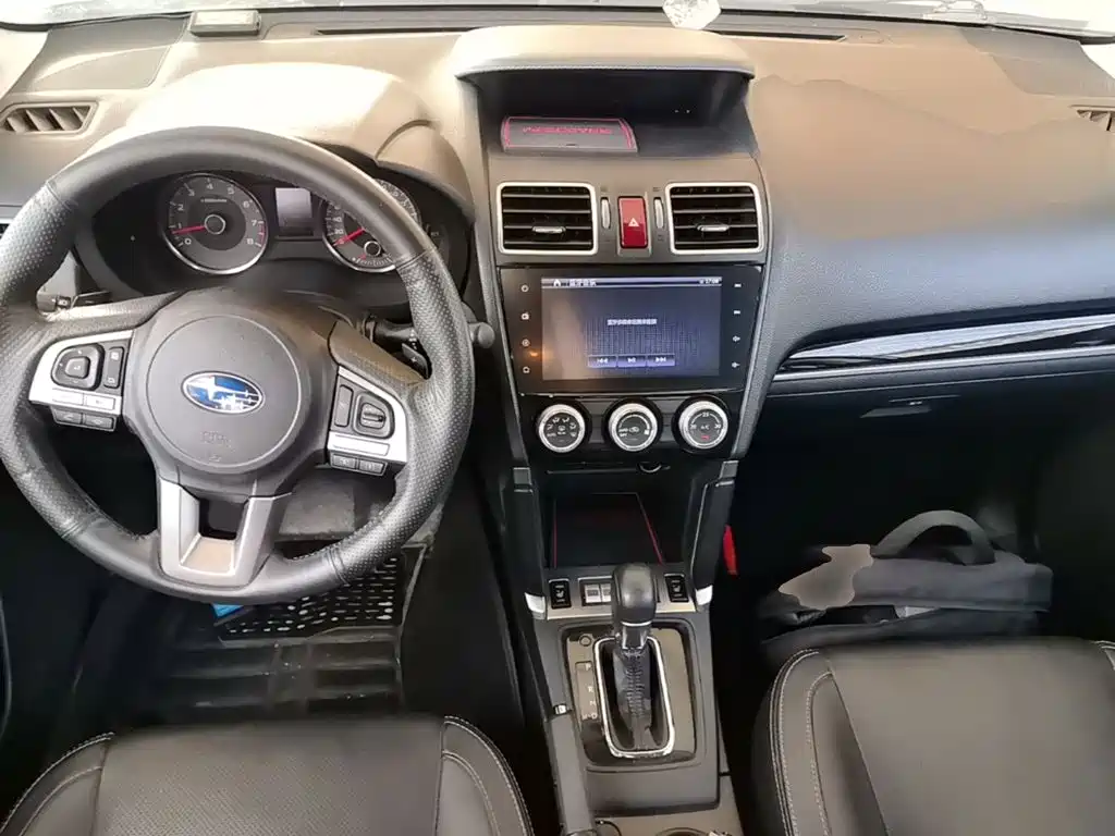 Subaru Forester — миниатюра 10