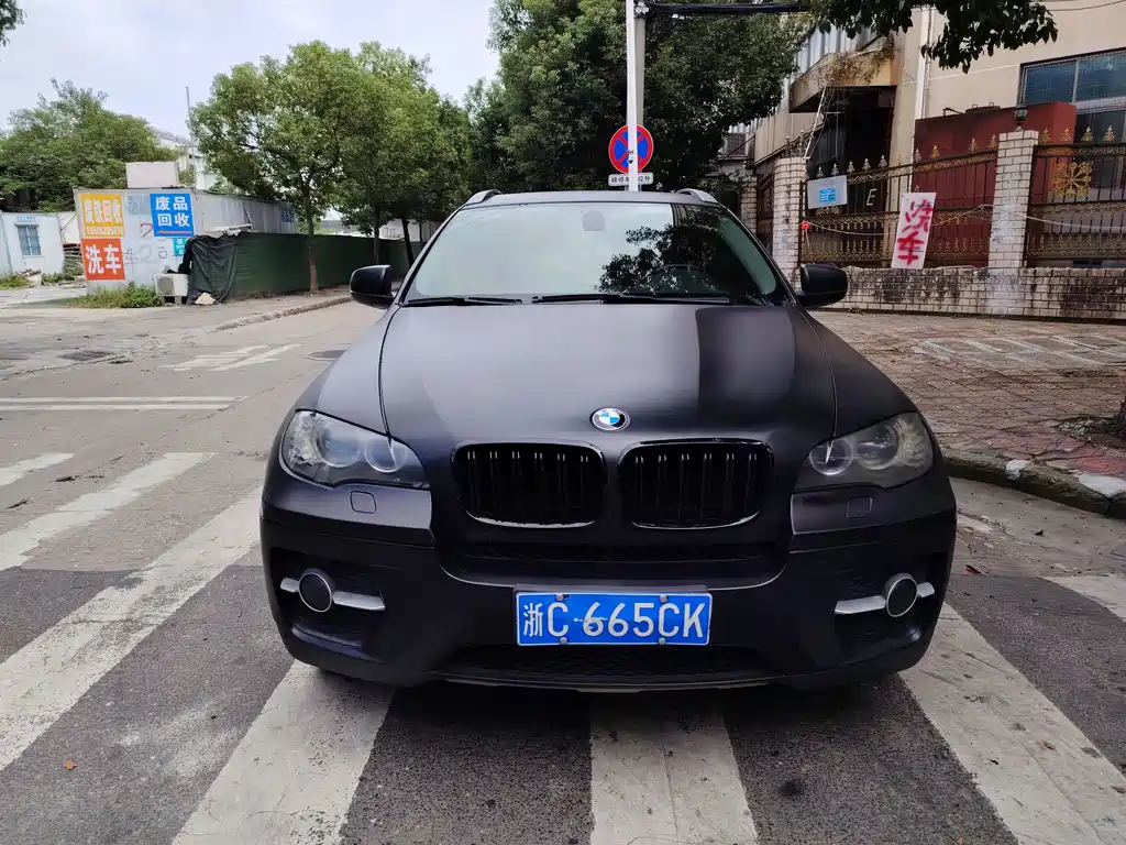 BMW X6 — миниатюра 2
