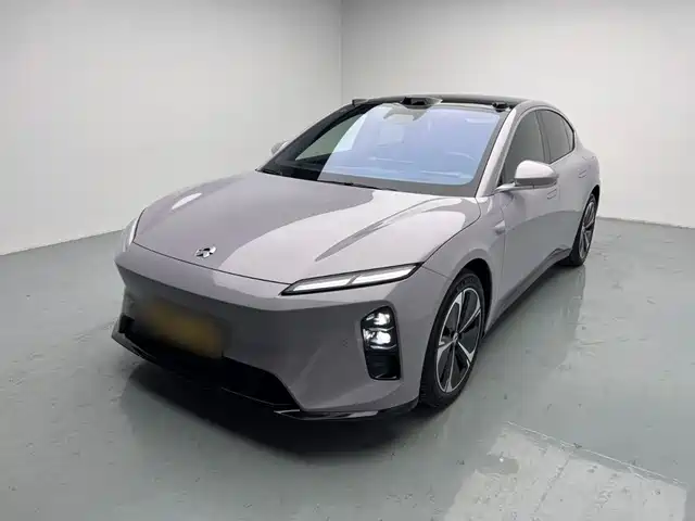 2025 Nio ET5