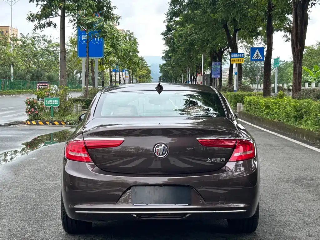 Buick LaCrosse — миниатюра 4