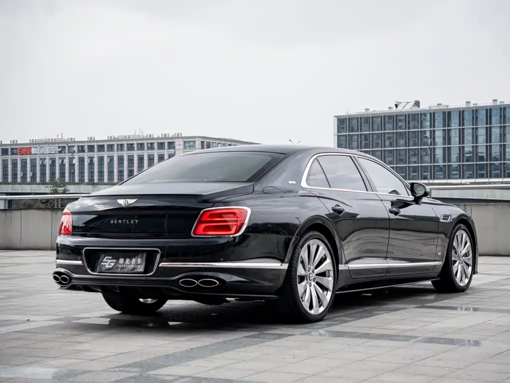Bentley Flying Spur — миниатюра 4