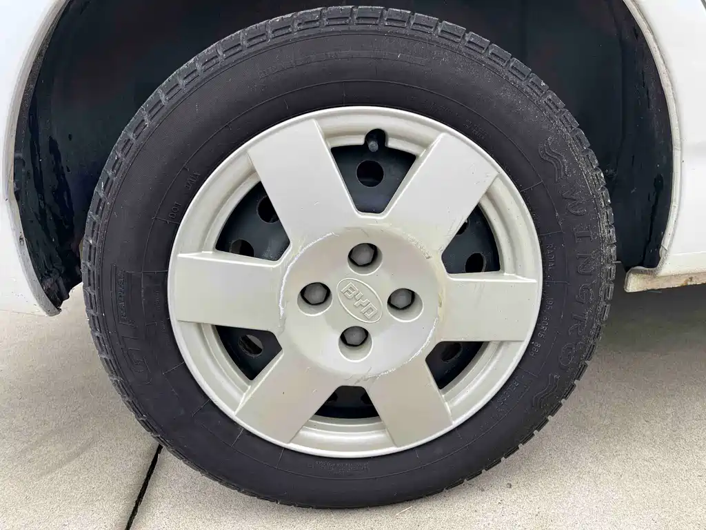 BYD F3 — миниатюра 11
