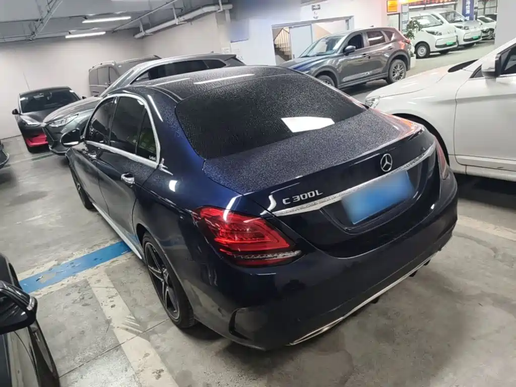 Mercedes-Benz C-Class — миниатюра 5