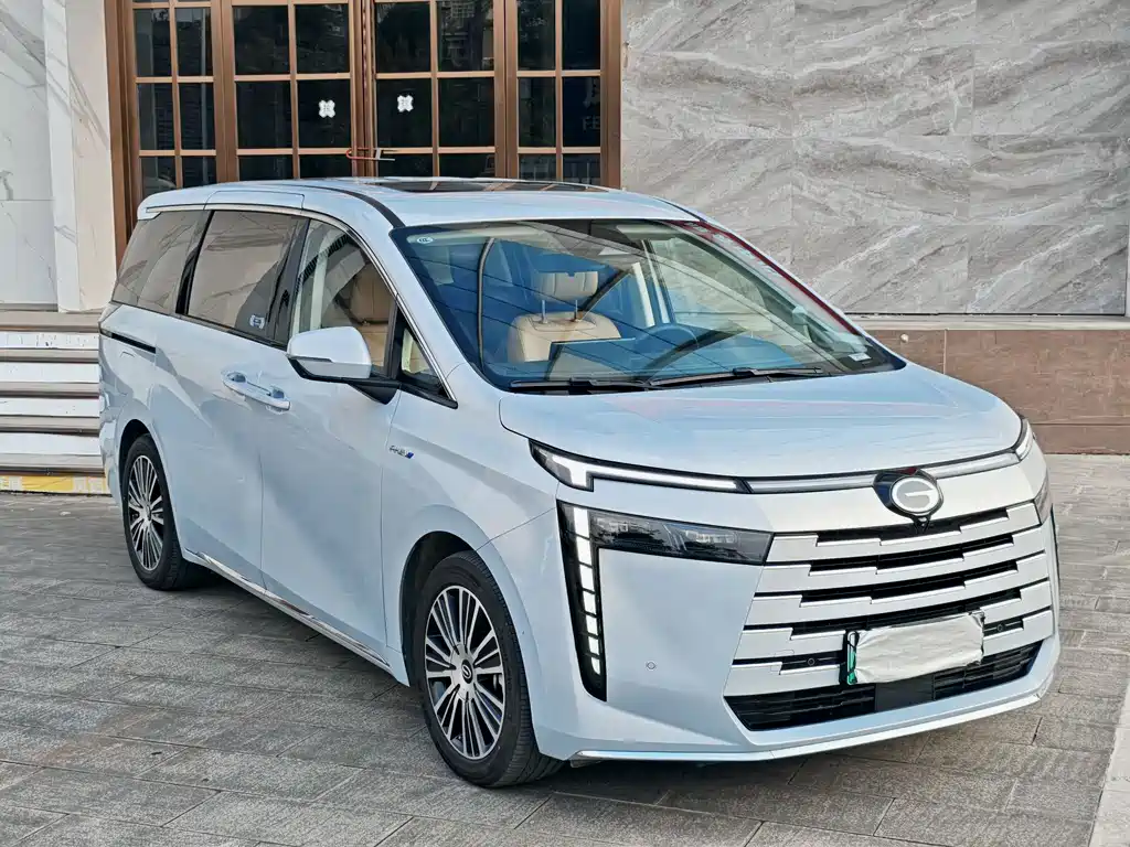 GAC TRUMPCHI E8 NEW ENERGY