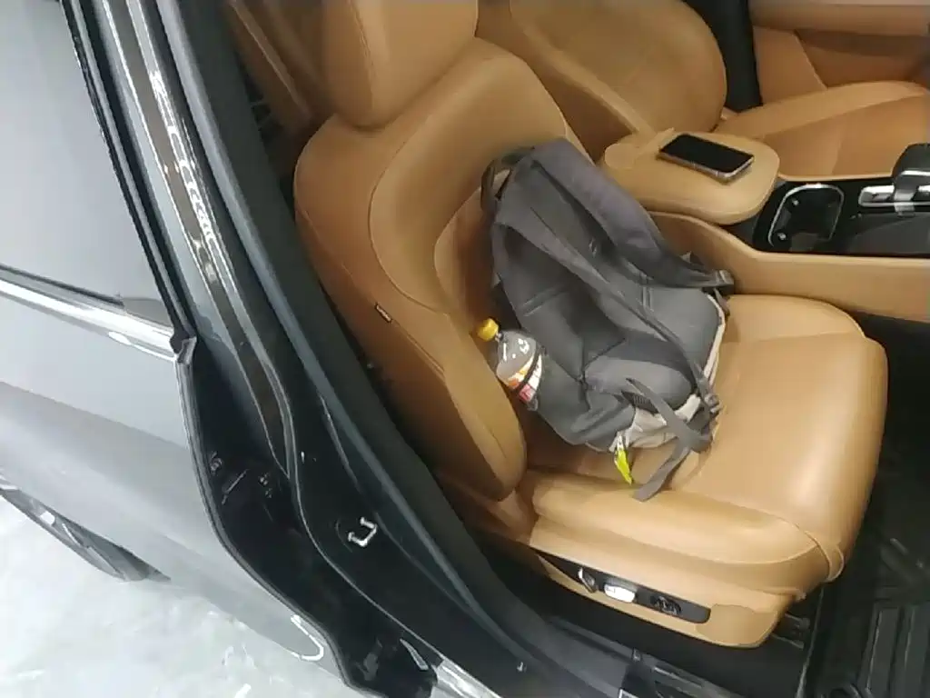 Li Auto Li ONE — миниатюра 25