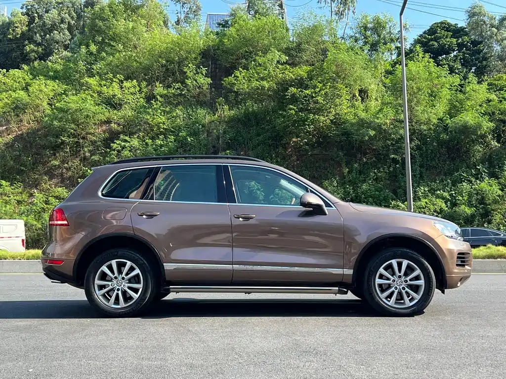 Volkswagen Touareg — миниатюра 3