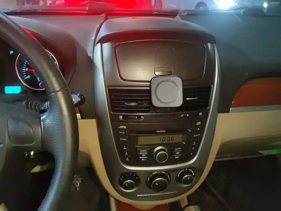 Buick Excelle — миниатюра 13