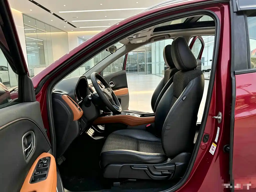 Honda Vezel — миниатюра 8
