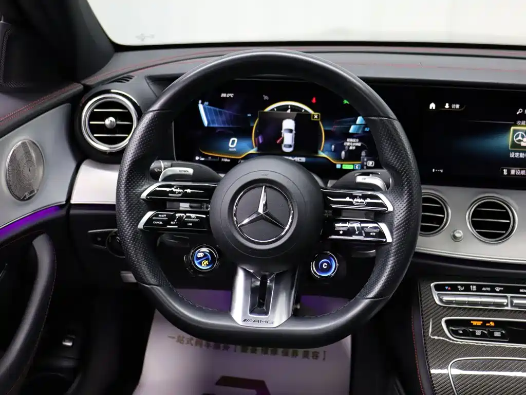 Mercedes-Benz E-Class AMG — миниатюра 15