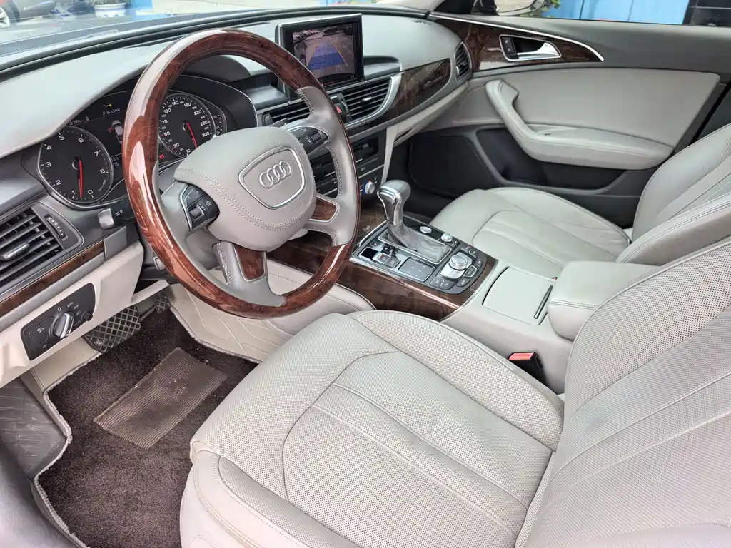 Audi A6L — миниатюра 12