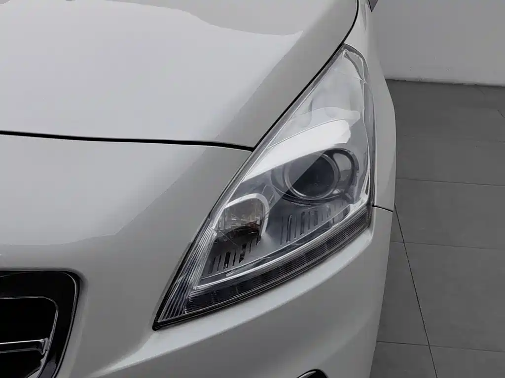Peugeot 3008 — миниатюра 7