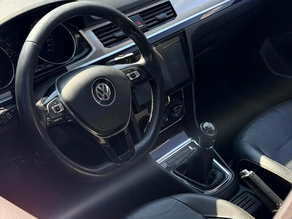 Volkswagen Bora — миниатюра 15