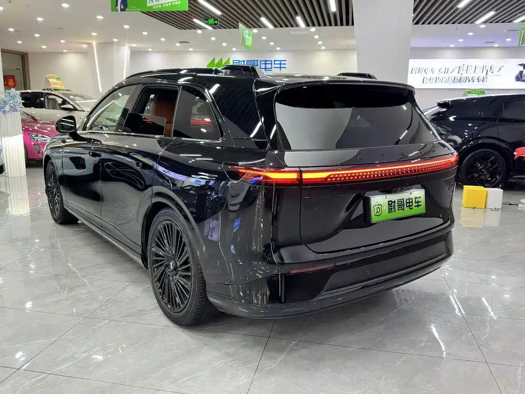 XPeng G9 — миниатюра 15