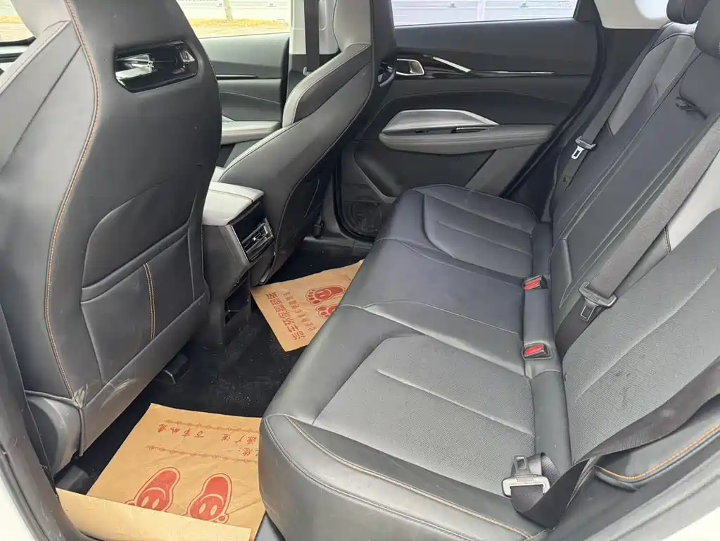 CHANGAN CHANGAN AUCHAN Z6