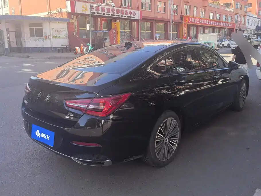 Hongqi Hongqi H5 — миниатюра 3