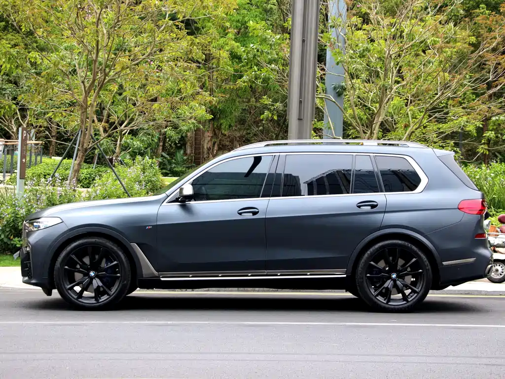BMW X7 2020 xDrive M50i