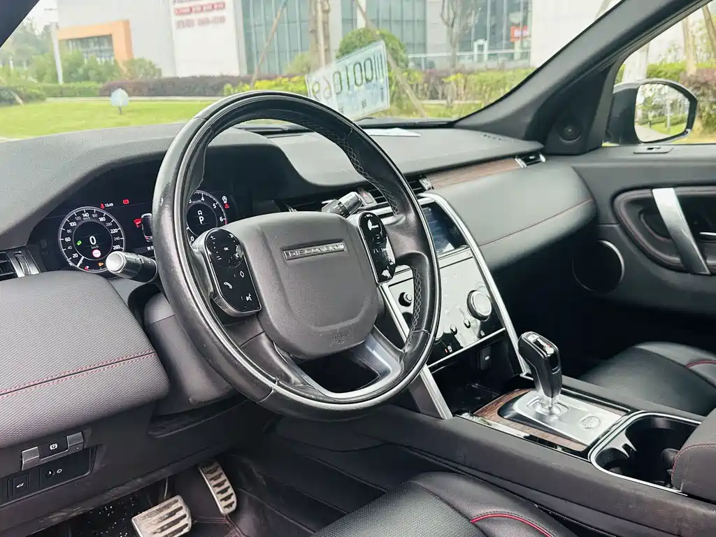 Land Rover Discovery Sport — миниатюра 11
