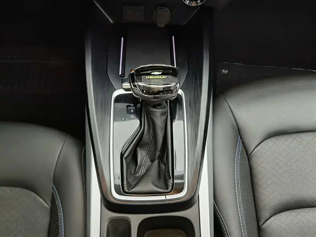 Chevrolet Monza — миниатюра 13