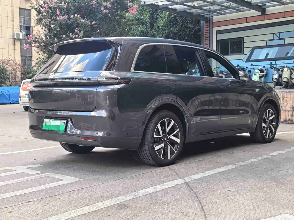 Li Auto Li L8 — миниатюра 9