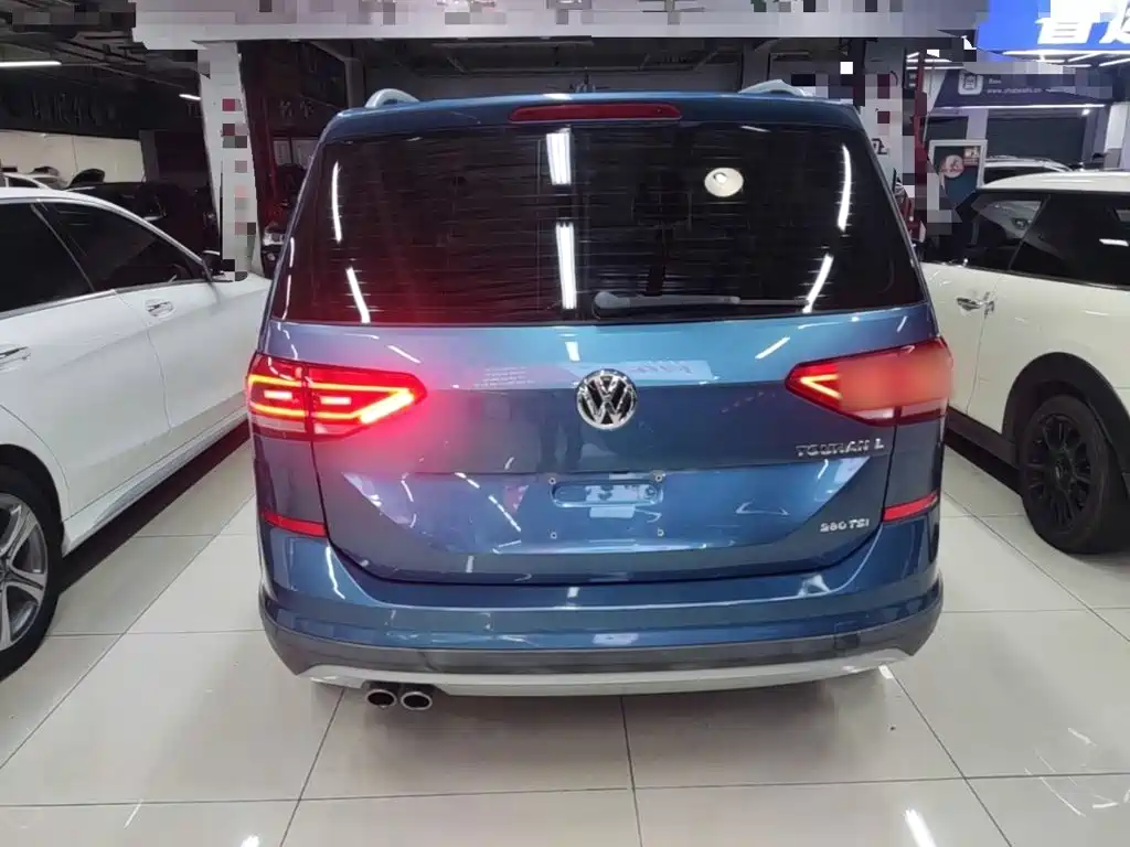 Volkswagen Touran — миниатюра 6